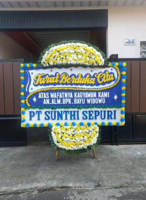 Papan Bunga Duka di Pontodon Timur
