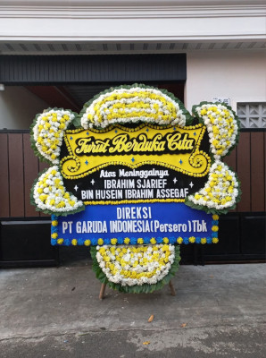 Papan Bunga Duka di Pontodon Timur
